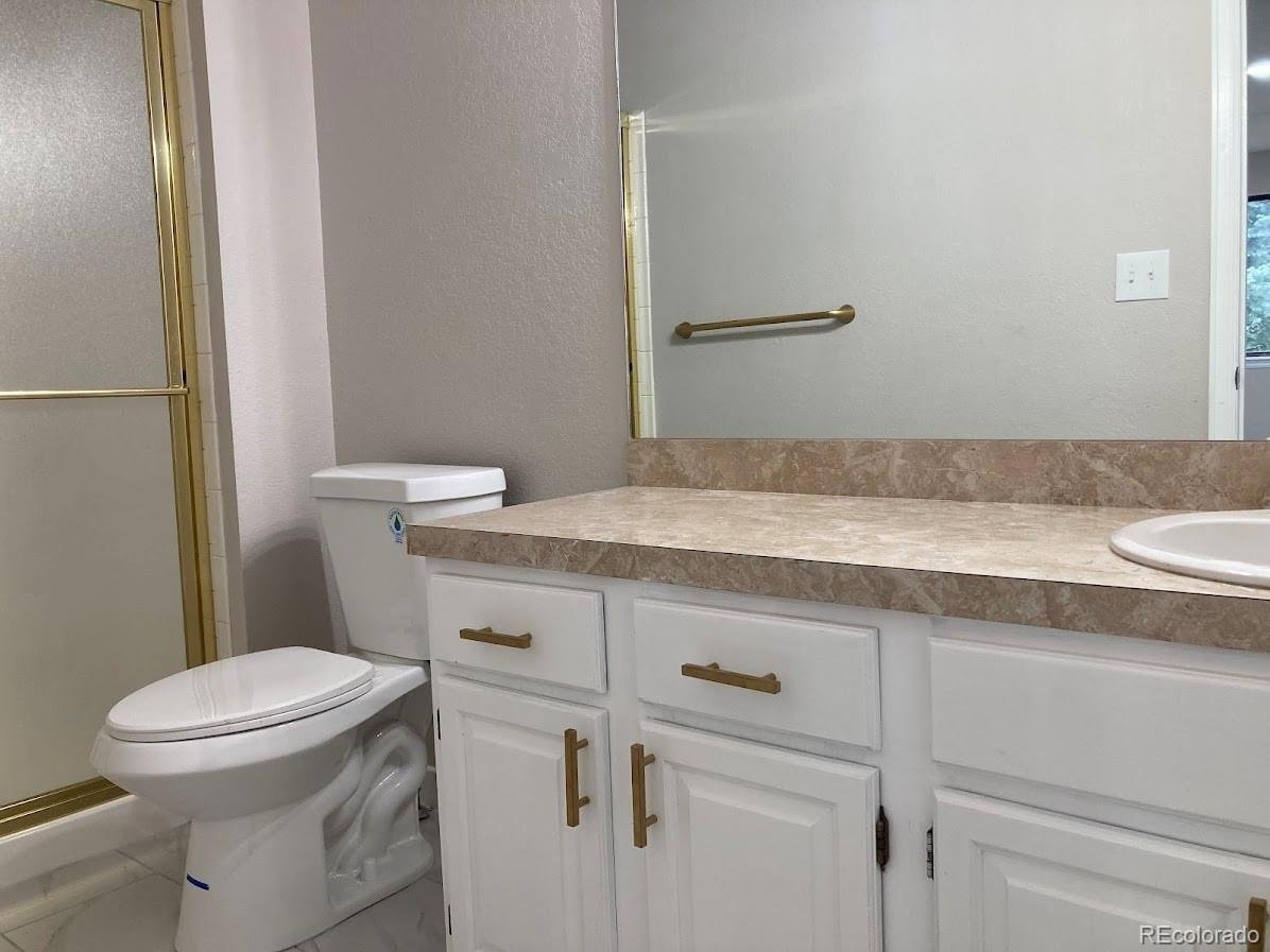 2050-yarrow-st-lakewood-co-18